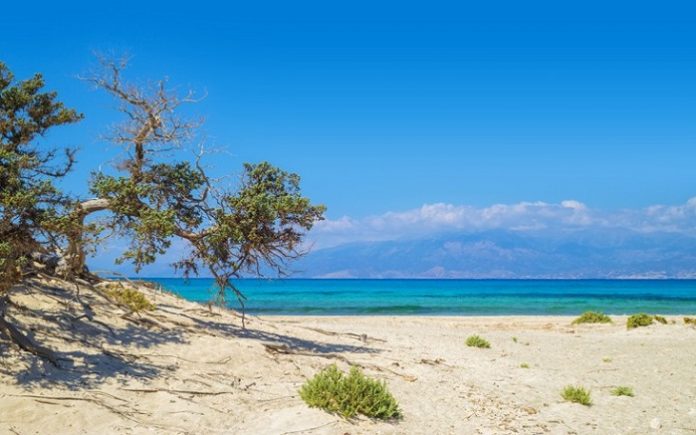danellis kataggelei orgio aythairesion xrysi Σ. Δανέλλης: Καταγγέλλει όργιο αυθαιρεσιών στη Χρυσή