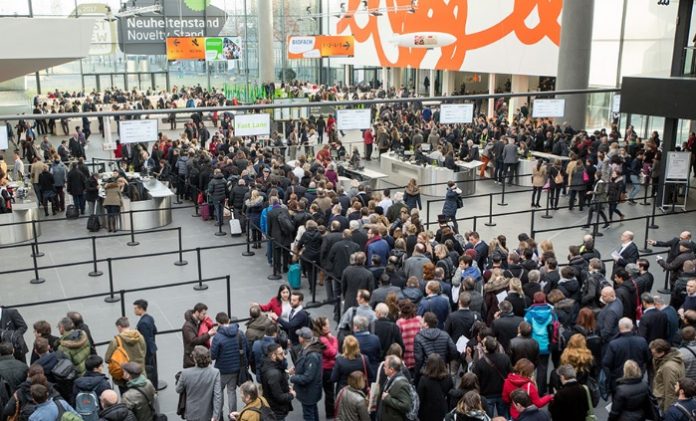 Διεθνής έκθεση Biofach 2018: Στο επίκεντρο η επόμενη γενιά βιοκαλλιεργητών Διεθνής έκθεση Biofach 2018: Στο επίκεντρο η επόμενη γενιά βιοκαλλιεργητών