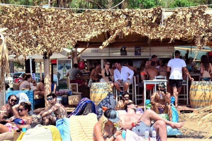 kantines gaidouronisi paranomoun xana Οι καντίνες στο Γαϊδουρονήσι παρανομούν ξανά