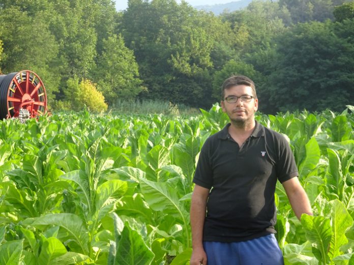 Ο δασολόγος από την Ξάνθη που βρήκε τον δρόμο του στο χωράφι Ο δασολόγος από την Ξάνθη που βρήκε τον δρόμο του στο χωράφι