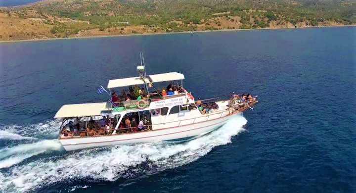samothraki-kaike-oloscheros-to-periigitiko-skafos-theodora-95310