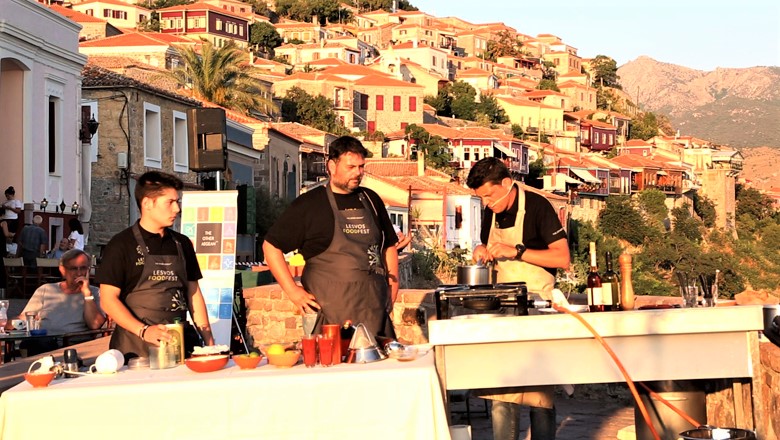 Χάχλες, γκιουζλεμέδες, σουγάνια, ο γευστικός παράδεισος της Μυτιλήνης