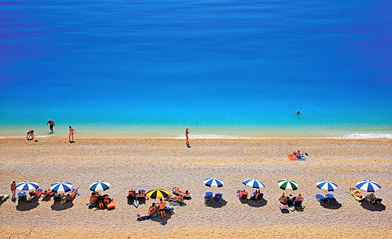300-000e-gia-tin-touristiki-provoli-ton-ionion-nison-98463