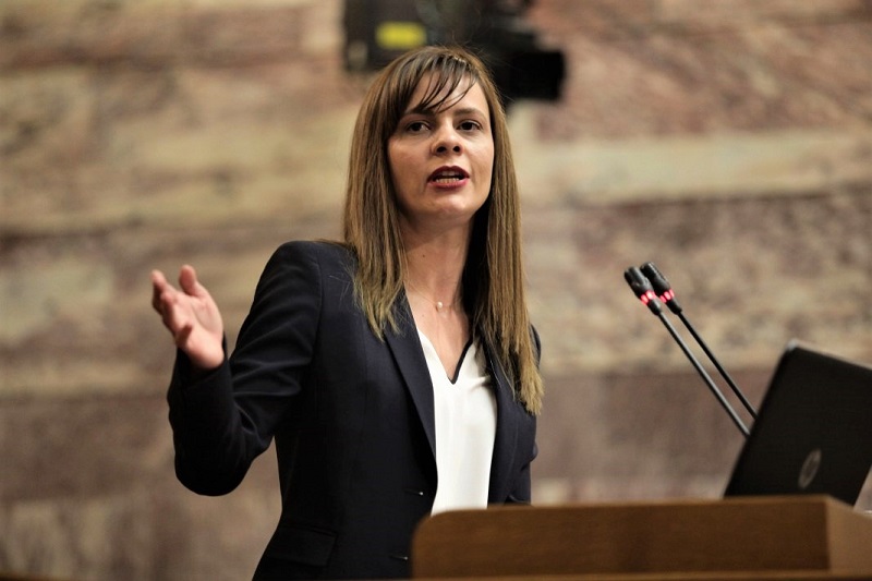 e-achtsioglou-tha-xevolepsoume-osous-paranomoun-kai-den-sevontai-ta-ergasiaka-dikaiomata-97469