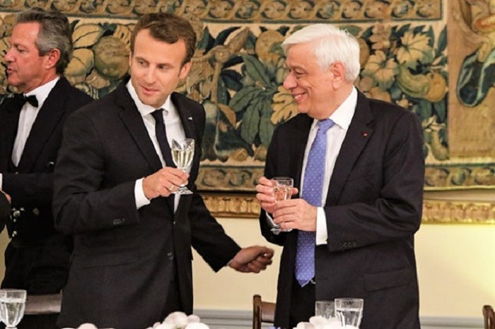 samiotiko-krasi-merci-monsieur-macron-97638