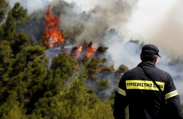 Σε κατάσταση έκτακτης ανάγκης έξι κοινότητες του δήμου Δυτικής Αχαΐας, λόγω των ζημιών από τη φωτιά