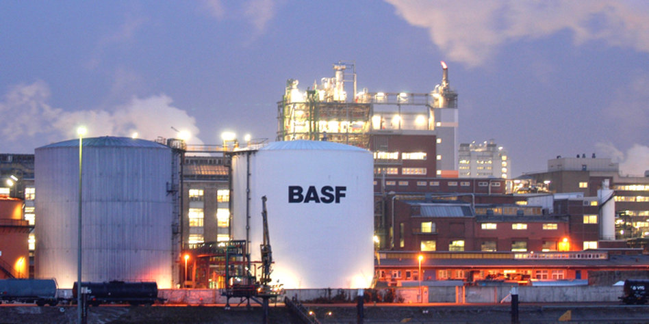 stin-basf-enanti-59-dis-evro-meros-ton-agrotikon-drastiriotiton-tis-bayer-101657