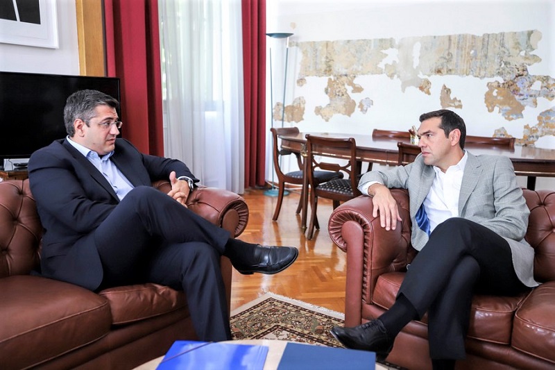 entaxi-1-100-epilachonton-sto-programma-neon-agroton-zitaei-o-tzitzikostas-100812