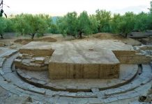 Μεσσηνία: Στο φως σημαντικό τμήμα του θεάτρου της Αρχαίας Θουρίας