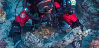 Σημαντικά ευρήματα ανελκύστηκαν κατά τη φετινή υποβρύχια ανασκαφή στο Ναυάγιο των Αντικυθήρων
