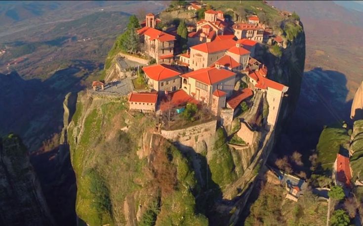 i-ypourgos-tourismou-elena-kountoura-stin-kalabaka-kai-ta-meteora-103199