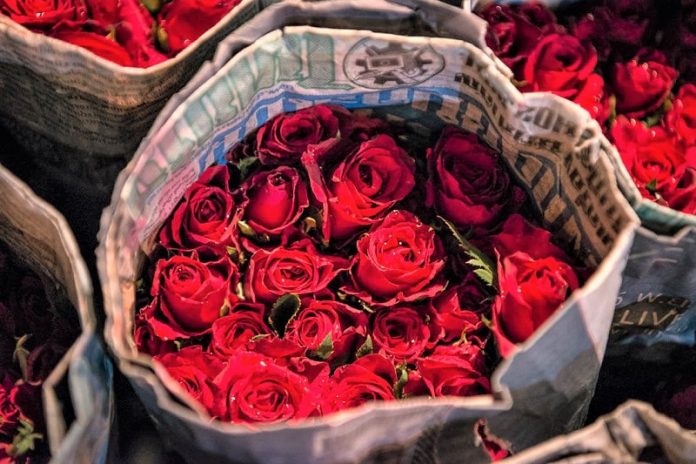 Στα 7 δισ. δολάρια έφτασε ο τζίρος χονδρικής πώλησης φρέσκων λουλουδιών από Κίνα σε Ταϊλάνδη