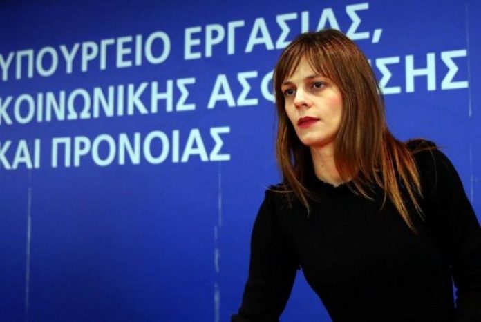 Αχτσιόγλου: Το 32% του πληθυσμού θα λάβει το κοινωνικό μέρισμα – Άνω των 500 ευρώ η μέση ενίσχυση