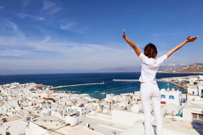 enisxymeni xrimatodotisi 2018 touristikes ependyseis europaiki trapeza ependyseon Ενισχυμένη χρηματοδότηση το 2018 για τουριστικές επενδύσεις από την Ευρωπαϊκή Τράπεζα Επενδύσεων
