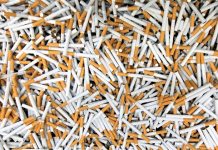 «Τα λαθραία πακέτα τσιγάρων βλάπτουν σοβαρά την οικονομία» λέει το Επαγγελματικό Επιμελητήριο