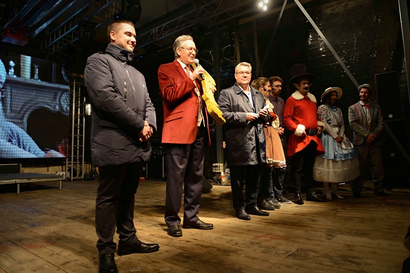 Με Αερόστατο έφτασε ο Άη Βασίλης στην Ονειρούπολη Δράμας