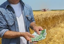 Αποστόλου: Αρχές 2018 περισσότερα από 700 εκατ. ευρώ θα είναι στη διάθεση των αγροτών