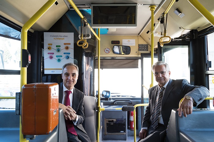 British American Tobacco Hellas: Παράδοση τριών ανακαινισμένων λεωφορείων στην ΟΣΥ