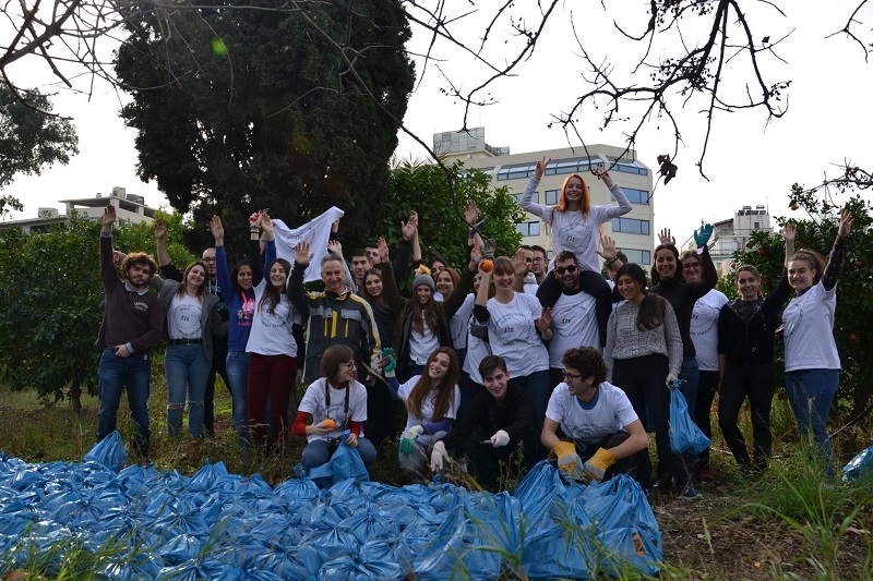 Το Γεωπονικό Πανεπιστήμιο παρέδωσε 400 κιλά πορτοκάλια στον Κόμβο Αλληλοβοήθειας Πολιτών