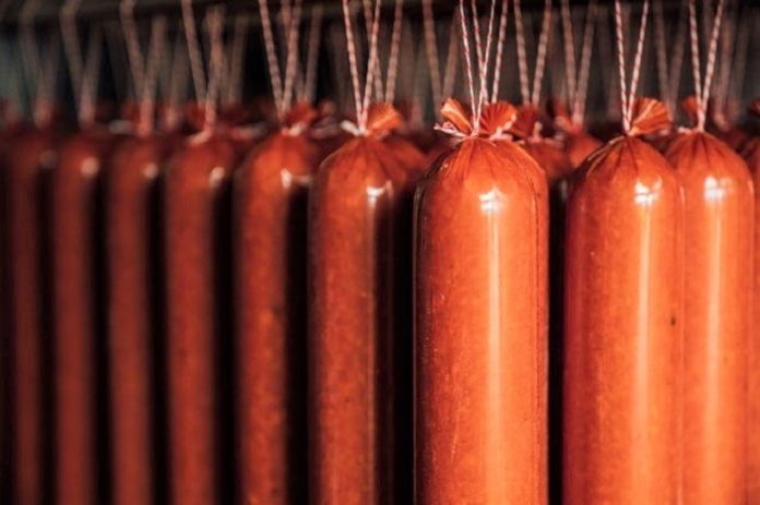 katasxeseis 73 kilon akatallilon paraskeyasmaton kreatos Κατασχέσεις 73 κιλών ακατάλληλων παρασκευασμάτων κρέατος