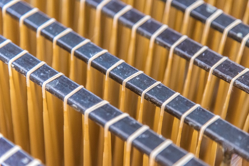 Μέσα σε ένα παλιό κηροποιείο της Τήνου (Φωτό)