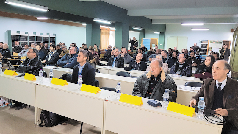 naousa-pragmatopoiithike-i-imerida-tou-elgo-dimitra-gia-tis-nees-technologies-sti-sygchroni-georgia-108712