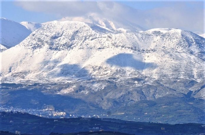 Ντύθηκε στα λευκά ο Ψηλορείτης