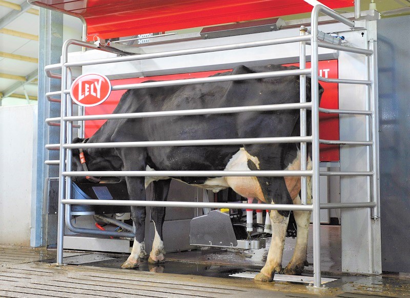 kai-i-4i-robotiki-farma-stin-ellada-gia-ti-lely-einai-gegonos-110410