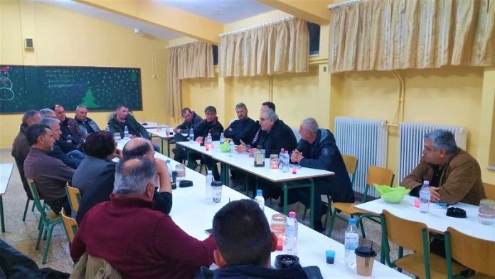 episkepsi papadopoulou agrotiko syneterismo proionta deleria Επίσκεψη Παπαδόπουλου στον Αγροτικό Συνεταιρισμό «Προϊόντα Δελερίων Γης»