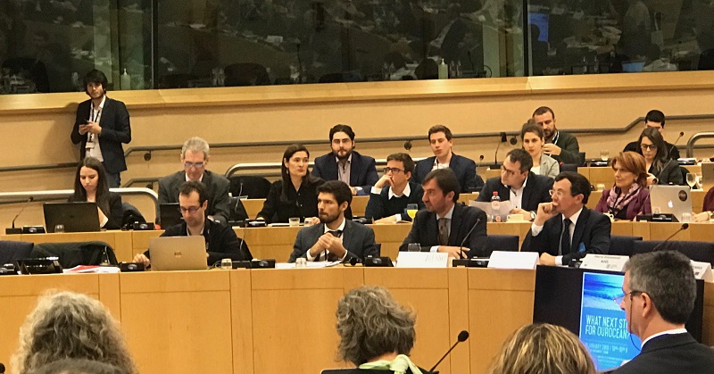 Σε Ευρωπαϊκό συνέδριο στις Βρυξέλλες για τις θαλάσσιες πολιτικές η ΠΕ Κρήτης