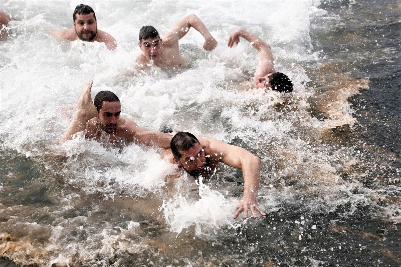 Έτσι γιορτάζονται τα Θεοφάνεια στη Βόρεια Ελλάδα 