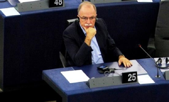 kindynoi-gia-dramatikes-perikopes-sta-koinonika-kondylia-tis-ee-logo-brexit-vinteo-113152