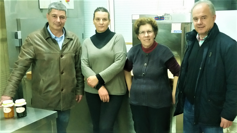 sto-plevro-tou-agrotouristikou-synetairismou-antigonides-papadimopoulos-kai-manolis-112195