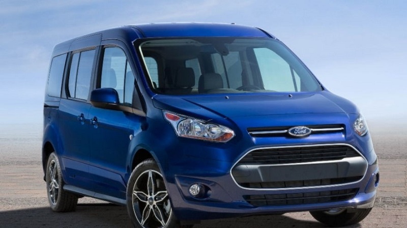 Πρωτιά για τη Ford με ώθηση από τις πωλήσεις επαγγελματικών οχημάτων