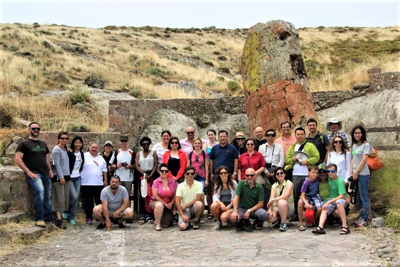 i-thalassa-enonei-ta-geoparka-tis-kritis-tis-lesvou-kai-tis-kyprou-112101