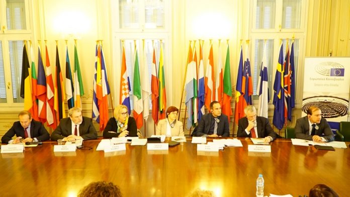 Ευρωπαϊκό Κλιμάκιο Ελέγχου ΟΠΕΚΕΠΕ: Ορατές οι βελτιώσεις, ορατά και τα κενά Ευρωπαϊκό Κλιμάκιο Ελέγχου ΟΠΕΚΕΠΕ: Ορατές οι βελτιώσεις, ορατά και τα κενά