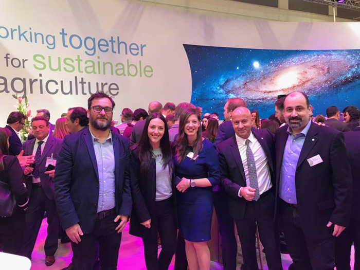 me-epikentro-to-epitrapezio-stafyli-kai-ti-viosimi-georgia-i-bayer-sti-fruit-logistica-115074