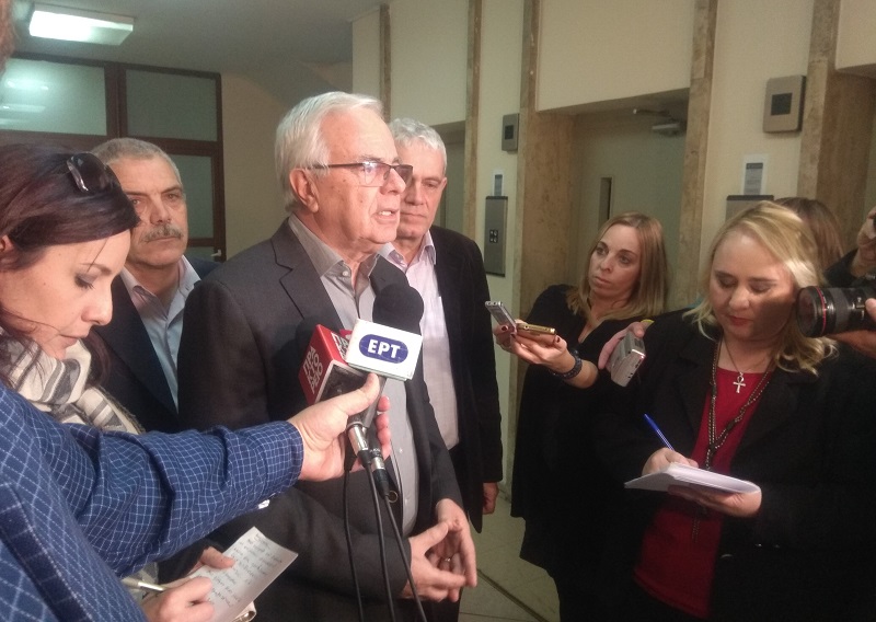 Συνάντηση Αποστόλου με Επιτροπή Μπλόκων: Δεν θα αυξηθεί ο ΕΝΦΙΑ στα αγροτεμάχια