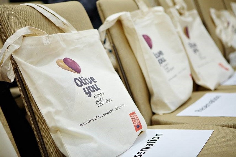 Ντεμπούτο στη Ρωσία για την επιτραπέζια ελιά