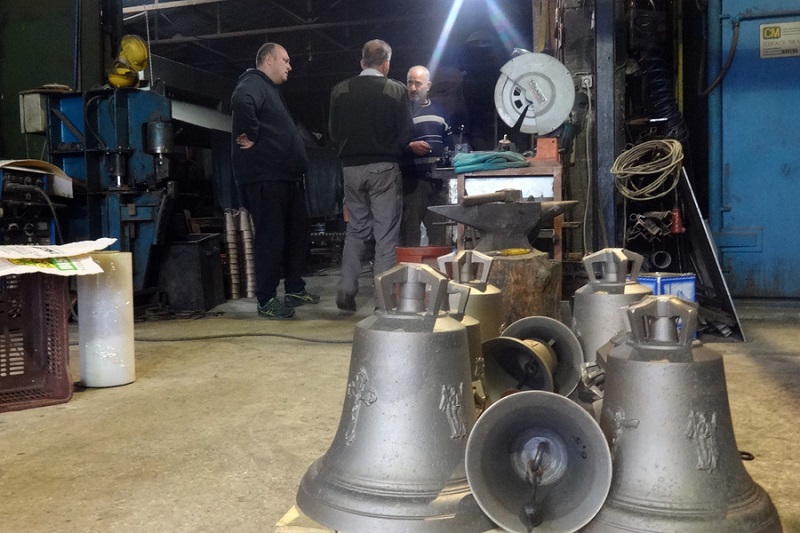 Η τέχνη της καμπάνας χτυπά στον Κάμπο της Παραμυθιάς πάνω από 150 χρόνια