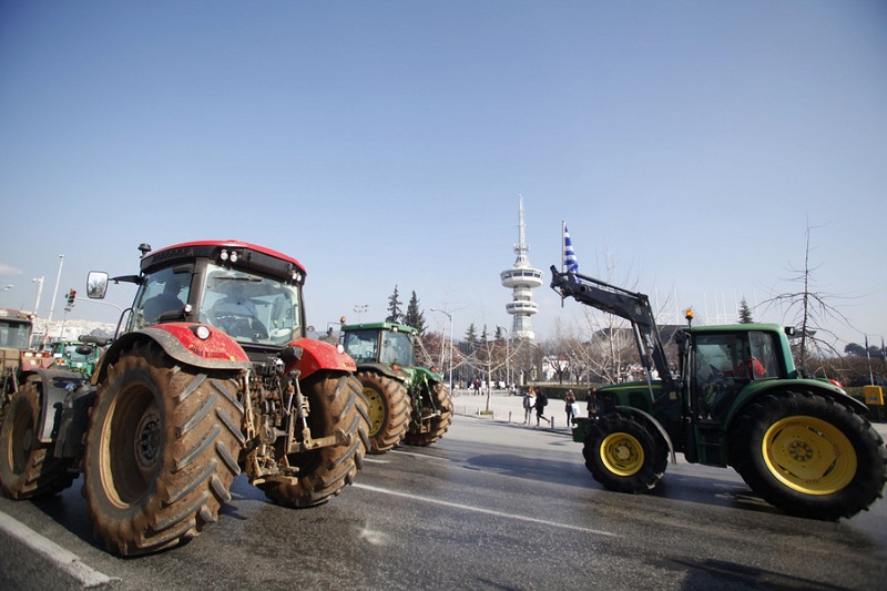 Τρακτέρ κατέκλυσαν το κέντρο της Θεσσαλονίκης (Βίντεο)