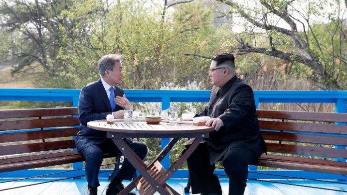 «Ειρήνη και ευημερία» για Βόρεια και Νότια Κορέα