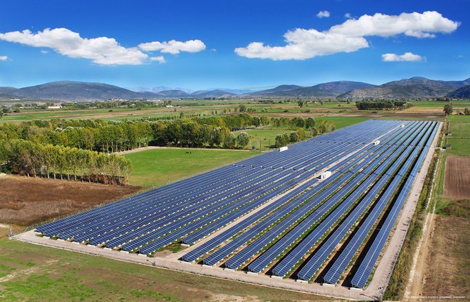 to-proto-parko-fotovoltaikon-dimiourgoun-agrotikoi-synetairismoi-sti-thessaloniki-120012