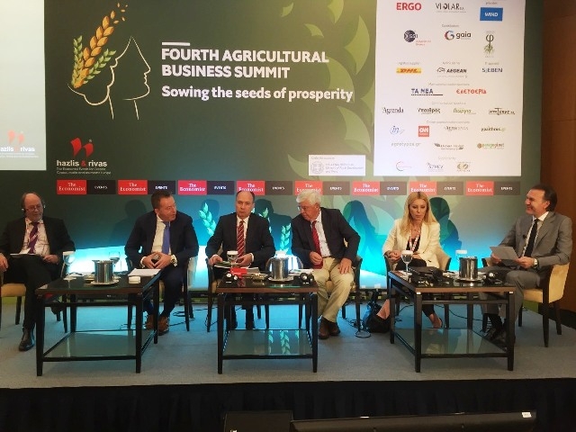 synedrio-economist-i-ellada-kai-to-mellon-tou-agrotikou-tomea-sto-epikentro-ton-omilion-apostolou-kokkali-122554