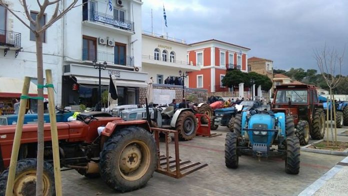 syskepsi-kentriki-plateia-kalei-Xandrinou-agrotes1