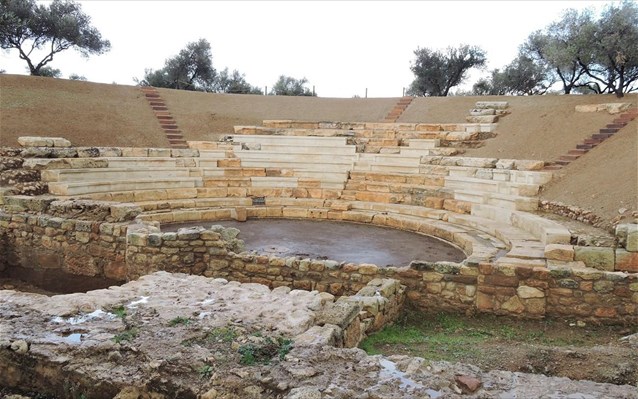 chania-zontanevei-to-archaio-theatro-tis-apteras-meta-apo-1700-chronia-127272