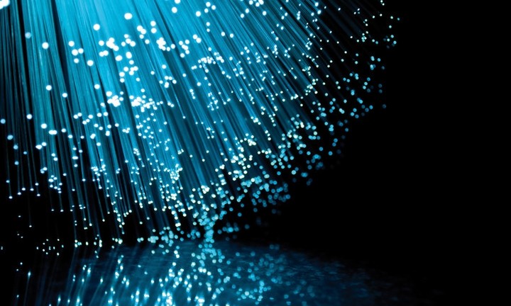 endiaferon-tou-idiotikou-tomea-gia-symmetochi-sto-ergo-ultra-fast-broadband-129376
