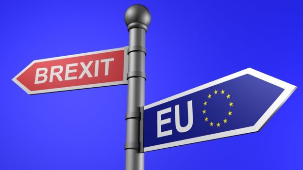 vretania-ee-exantleitai-o-chronos-gia-mia-eboriki-symfonia-tou-brexit-dilonei-vretanos-ypourgos-132096