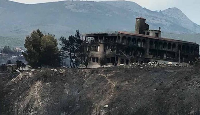 Η Ένωση Συνεταιρισμών Θηραϊκών Προϊόντων SantoWines στηρίζει το Λύρειο Παιδικό Ίδρυμα Η Ένωση Συνεταιρισμών Θηραϊκών Προϊόντων SantoWines στηρίζει το Λύρειο Παιδικό Ίδρυμα