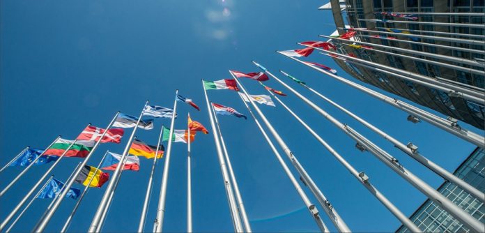 Αντίθετη η Ελλάδα με τη μείωση της Πολιτικής Συνοχής, την ΚΑΠ και την ΚΑλΠ, τόνισε στις Βρυξέλλες ο γγ Ευρ. Υποθέσεων Παν. Παυλόπουλος Αντίθετη η Ελλάδα με τη μείωση της Πολιτικής Συνοχής, την ΚΑΠ και την ΚΑλΠ, τόνισε στις Βρυξέλλες ο γγ Ευρ. Υποθέσεων Παν. Παυλόπουλος